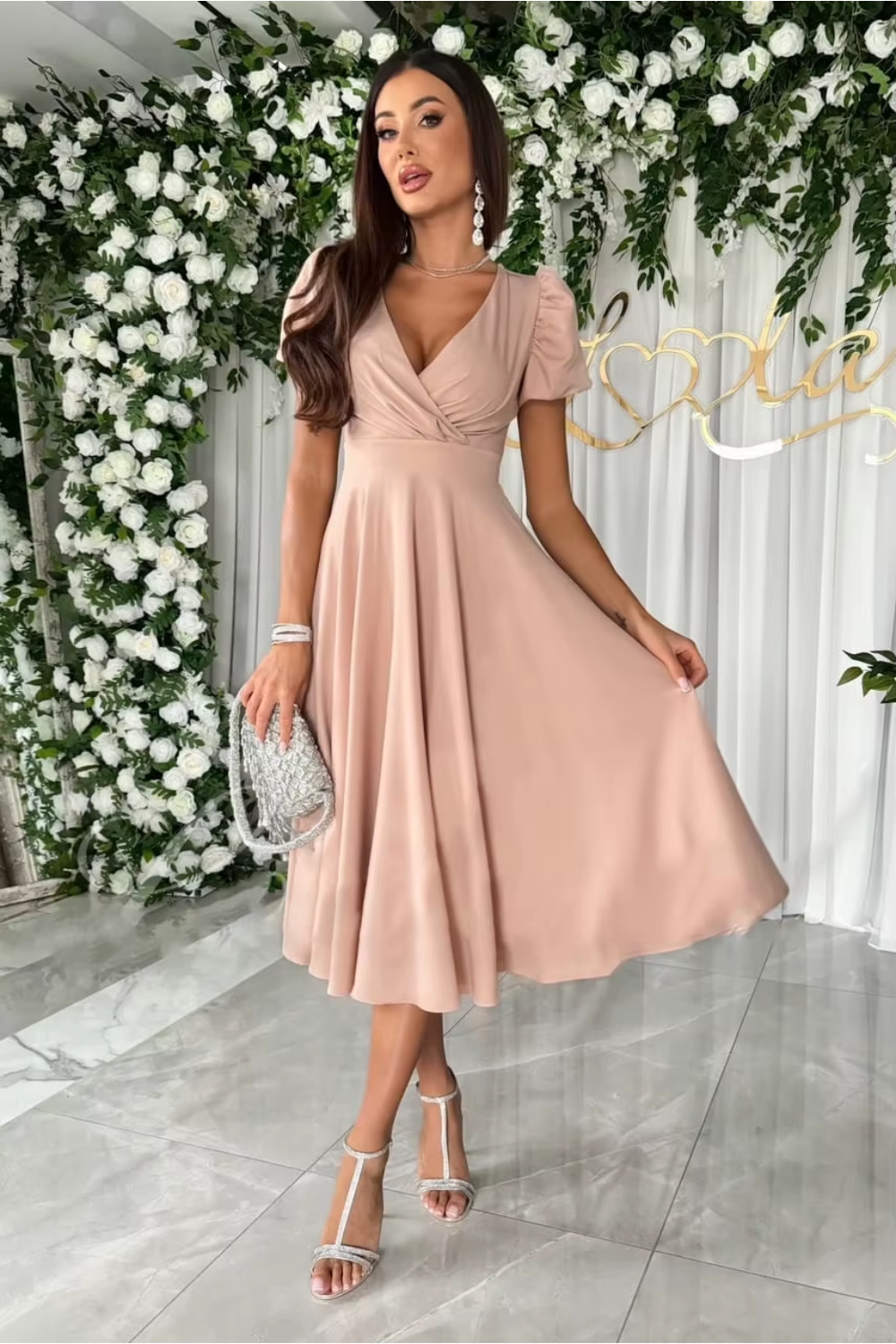 Anika | Elegant Midi Dress