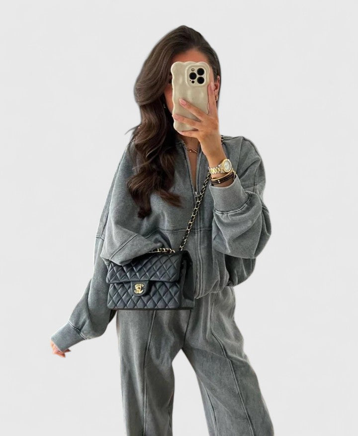 Olyverrah | Sweater and Pants